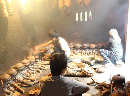 Giáp Tết, làng cá kho Đại Hoàng "nổi lửa" suốt ngày đêm 
